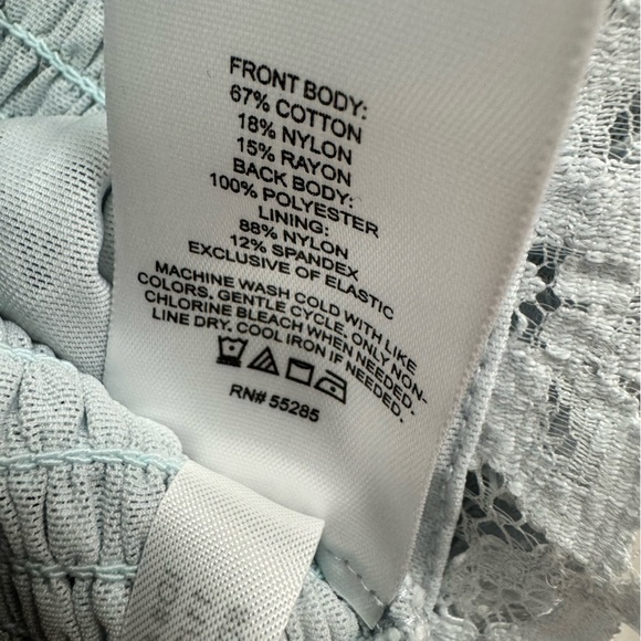 Express Lace Cropped Camisole - Size XL - Picture 5 of 7